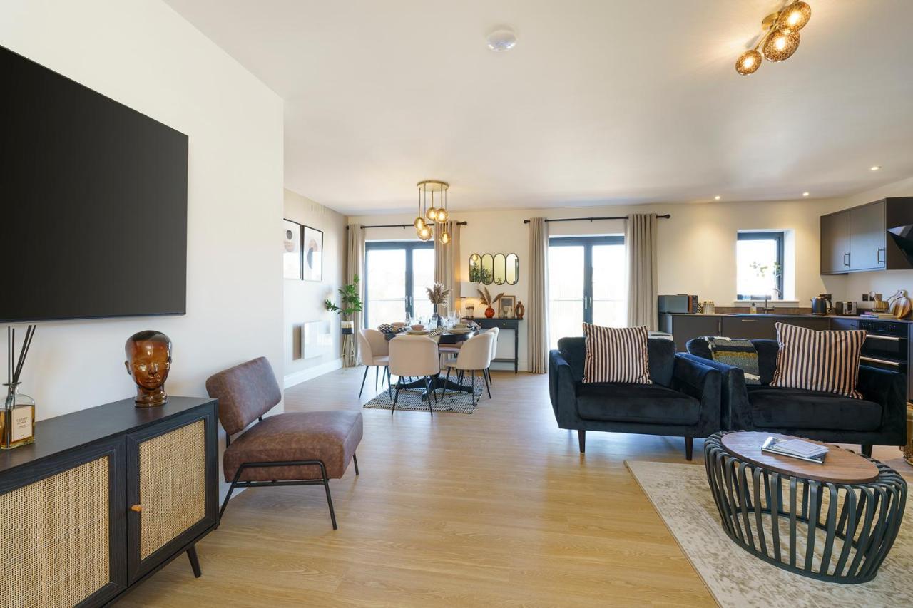 בריסטול Alba - 2 Bedroom Luxury Apartment By Mint Stays מראה חיצוני תמונה